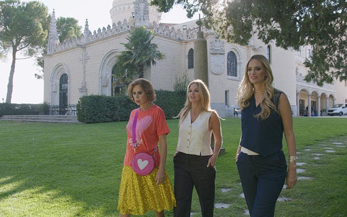 Genoveva Casanova, Teresa Baca y Agatha Ruiz de la Prada