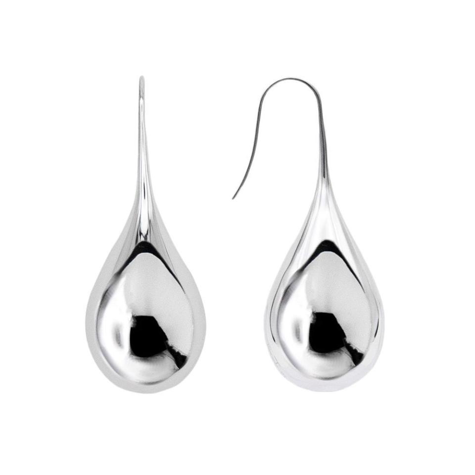 <p><a href="https://bypariah.com/products/large-drop-earrings-in-silver" rel="nofollow noopener" target="_blank" data-ylk="slk:Shop Now;elm:context_link;itc:0;sec:content-canvas" class="link ">Shop Now</a></p><p>Large Drop Earrings</p><p>bypariah.com</p><p>$395.00</p>