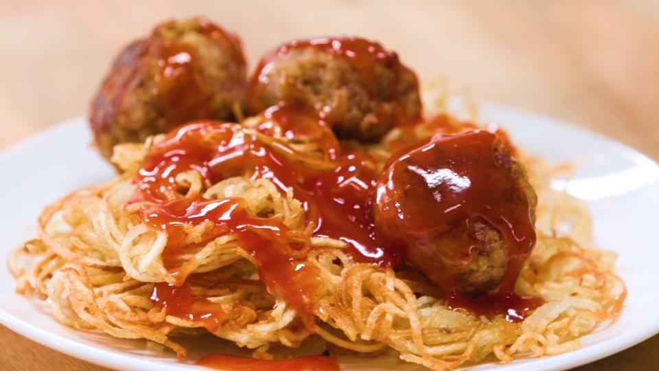 Breakfast Meatballs and Spud-Ghetti

 