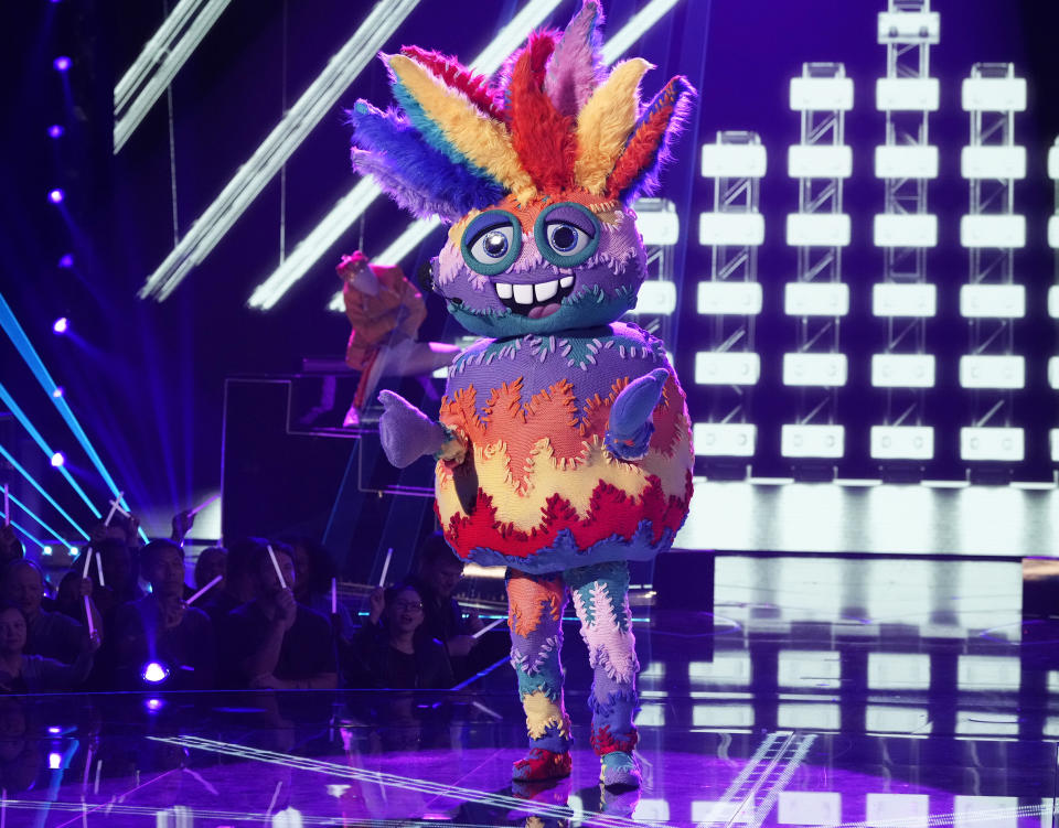 ‘The Masked Singer’ Reveals Identities of Ugly Sweater and Starfish