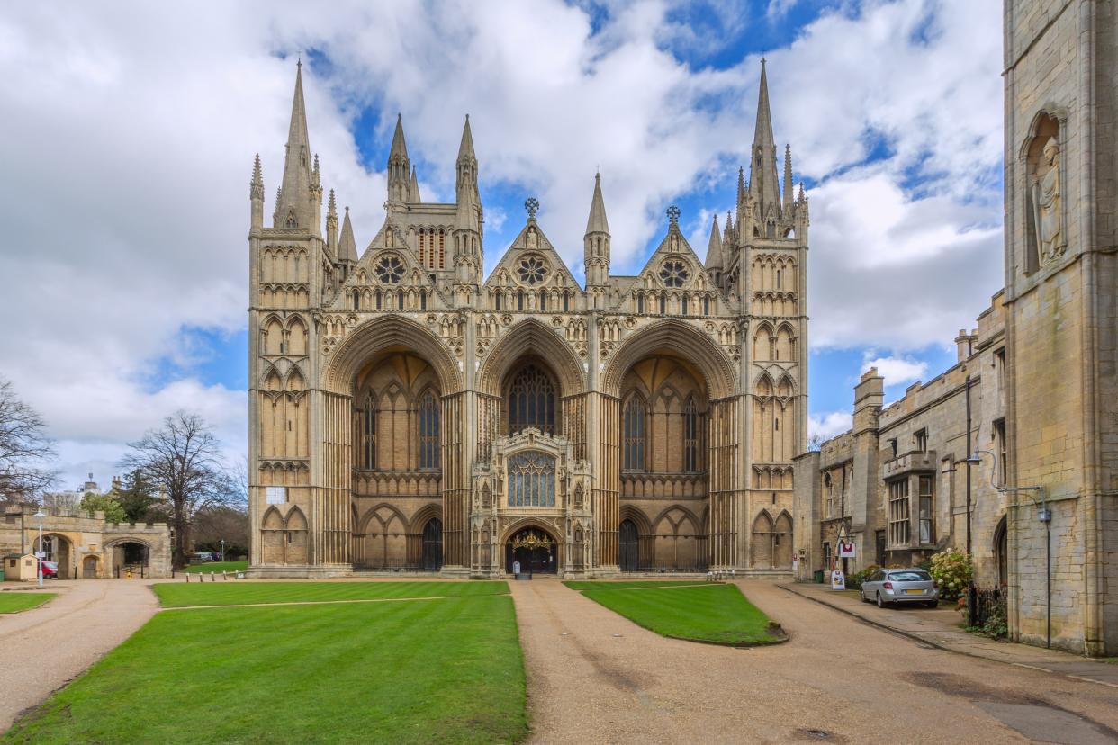 There can be few sights in England to rival Peterborough Cathedral - GordonBellPhotography