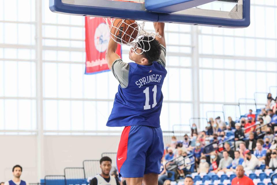Philadelphia 76ers guard Jaden Springer (11) drives to the basket for the dunk during the 76ers annual Blue and White scrimmage game.