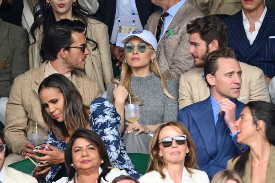 london, england july 16 jonathan bailey, ariana grande, andrew garfield and tom hiddleston watch carlos alcaraz vs novak djokovic in the wimbledon 2023 mens final on centre court during day fourteen of the wimbledon tennis championships at the all england lawn tennis and croquet club on july 16, 2023 in london, england photo by karwai tangwireimage