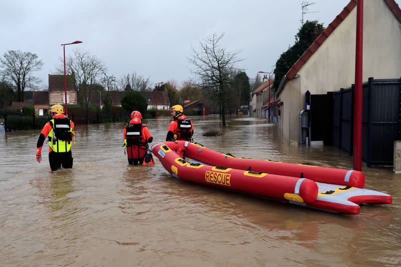 Northern France sees more floods to locals' despair