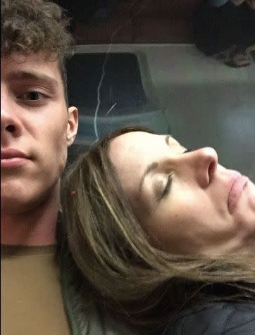 A man posted two pictures online of an uncomfortable experience on a train. Source: @EuanMcMillan28/ Twitter