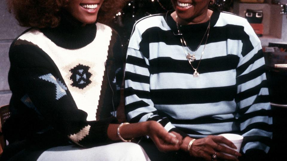 Whitney Houston and her mother, Cissy Houston, December 9, 1986