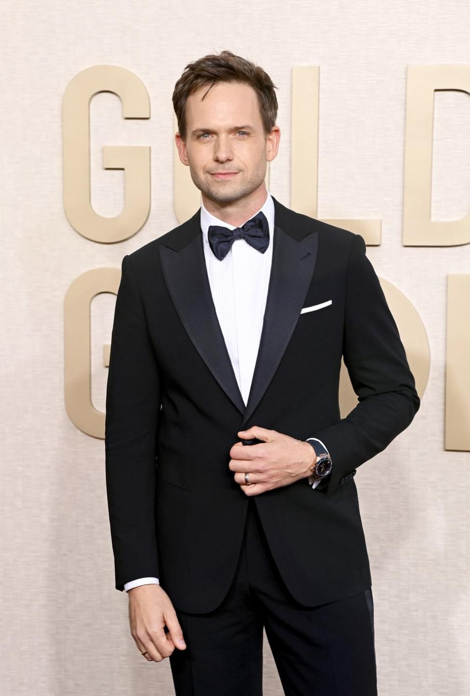 patrick j adams at the golden globe awards