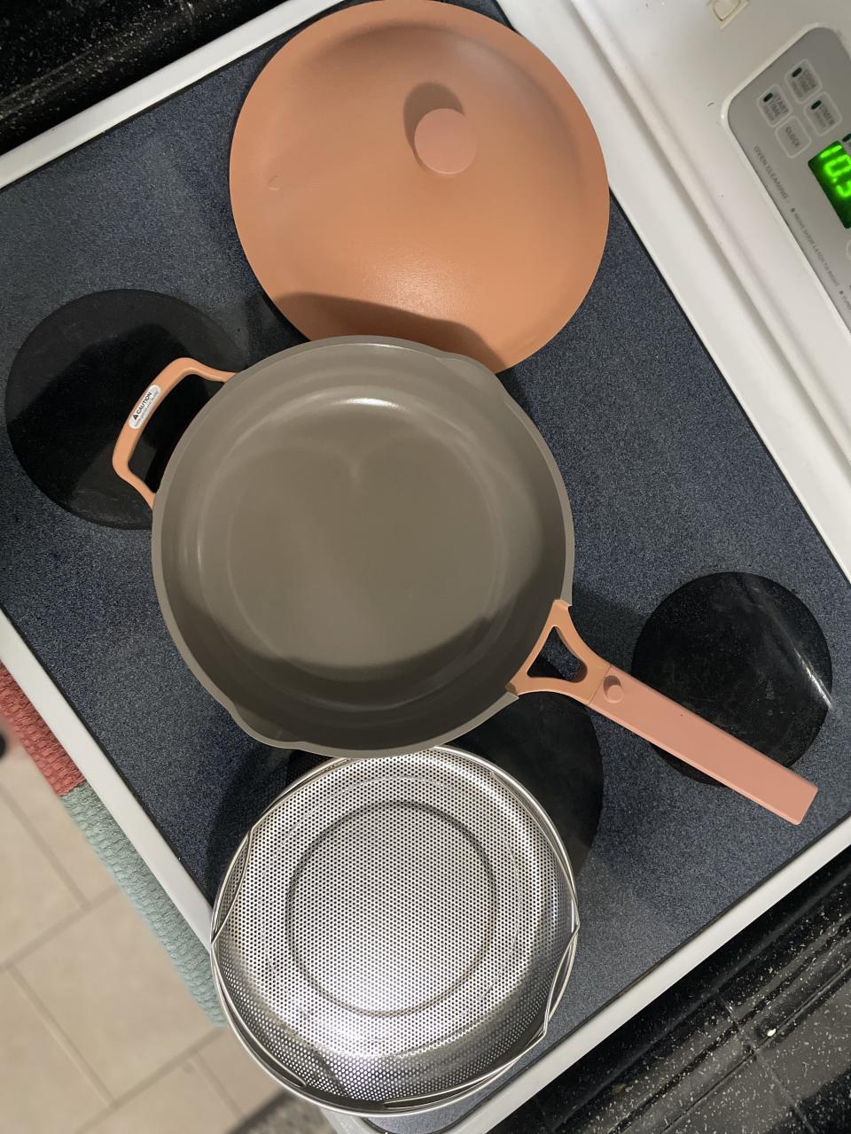 The different elements of the Always Pan