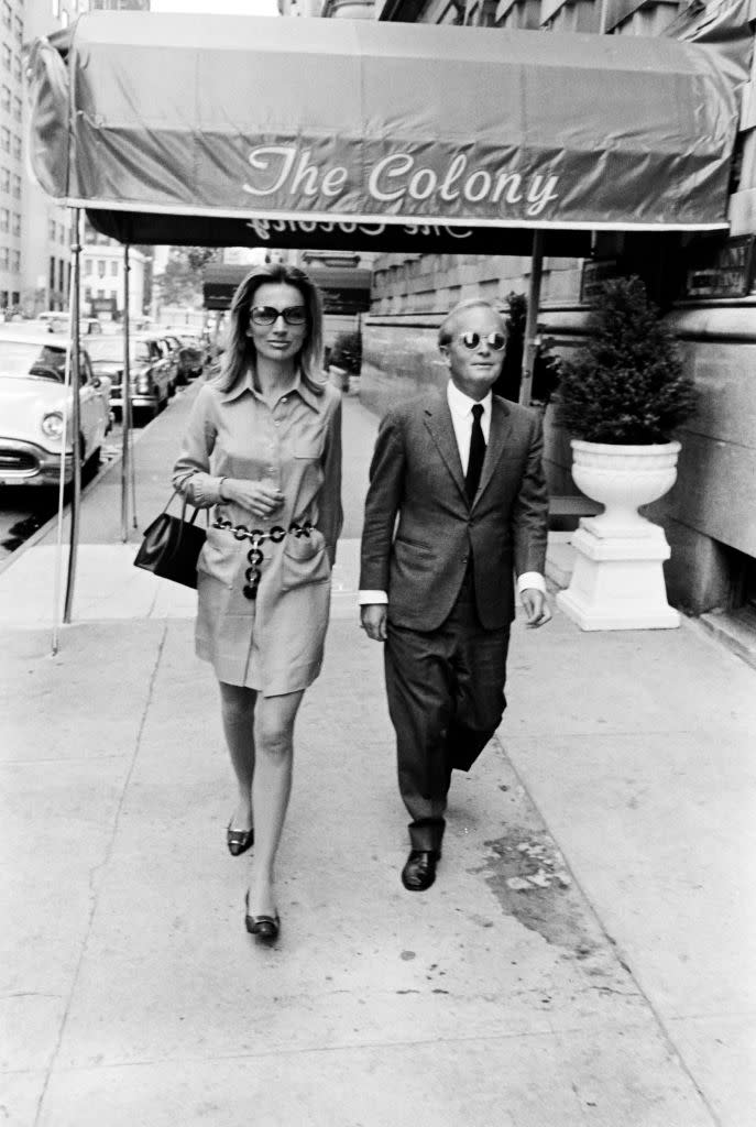 Socialite Lee Radziwill and writer Truman Capote pose for portraits as they leave The Colony restaurant on September 3, 1968 in New York City. (Photo by Nick Machalaba/WWD/Penske Media via Getty Images)