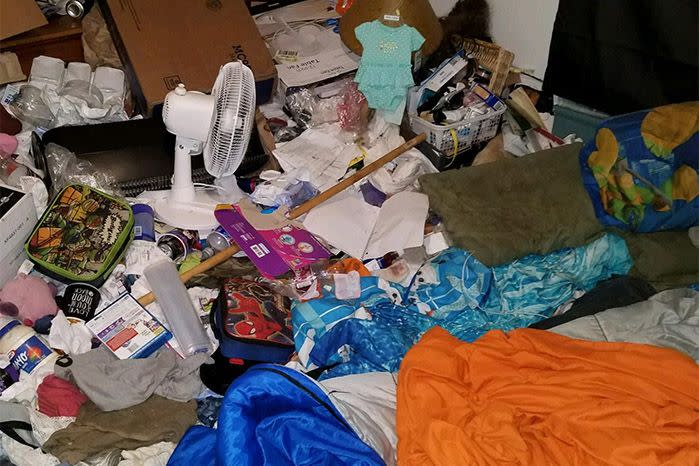 Police investigated the Tennessee house after receiving reports of three children living in extremely poor conditions. Source: Soddy Daisy Police