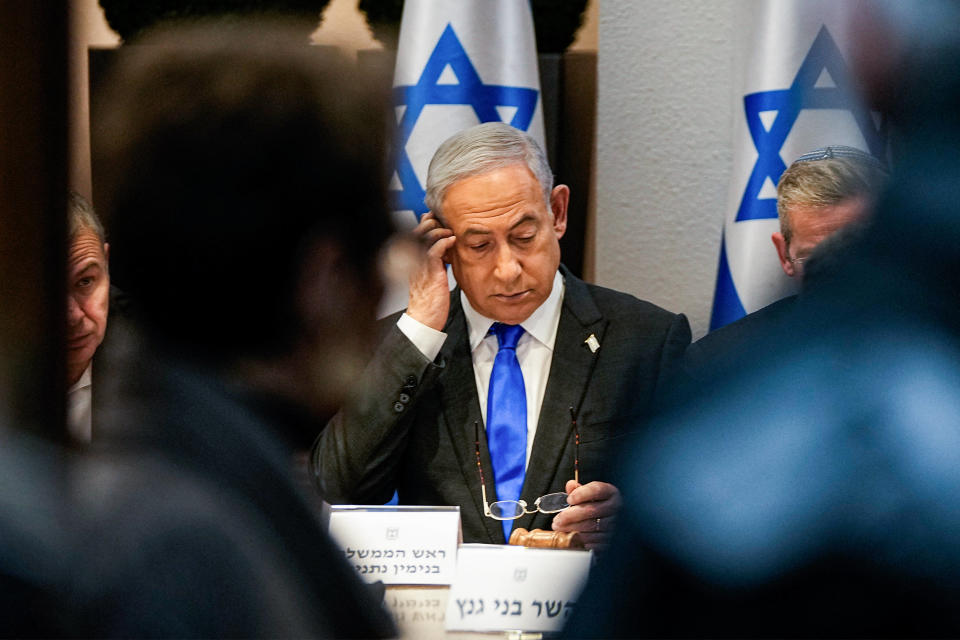 Benjamin Netanyahu, ici photographié le 24 décembre à Tel-Aviv, vient de subir un revers politique, après la censur d’une partie de sa réforme judiciaire par la Cour suprême israélienne.