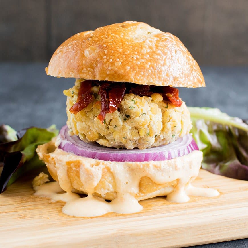 Tempeh Parmesan Burger With Habanero Dip from Kiipfit