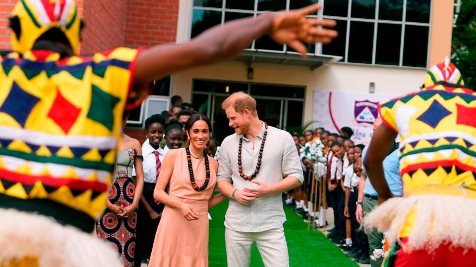 PHOTO: Prince Harry and Meghan visit children at the Lights Academy in Abuja, Nigeria, May 10, 2024. (Sunday Alamba/AP)