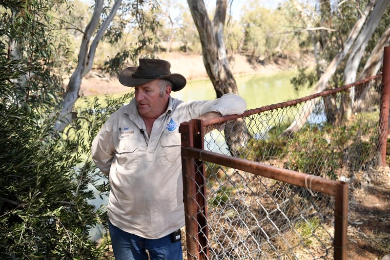 The Wider Image: Thirst turns to anger as Australia's mighty river runs dry