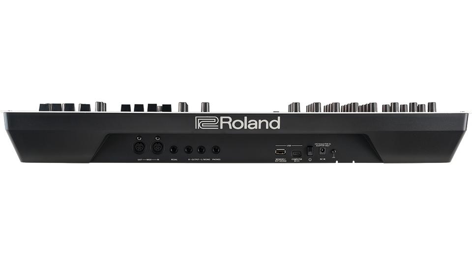 Roland Gaia 2