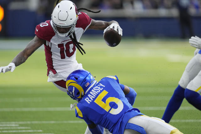 Titans bringing in 3-time All-Pro receiver DeAndre Hopkins for