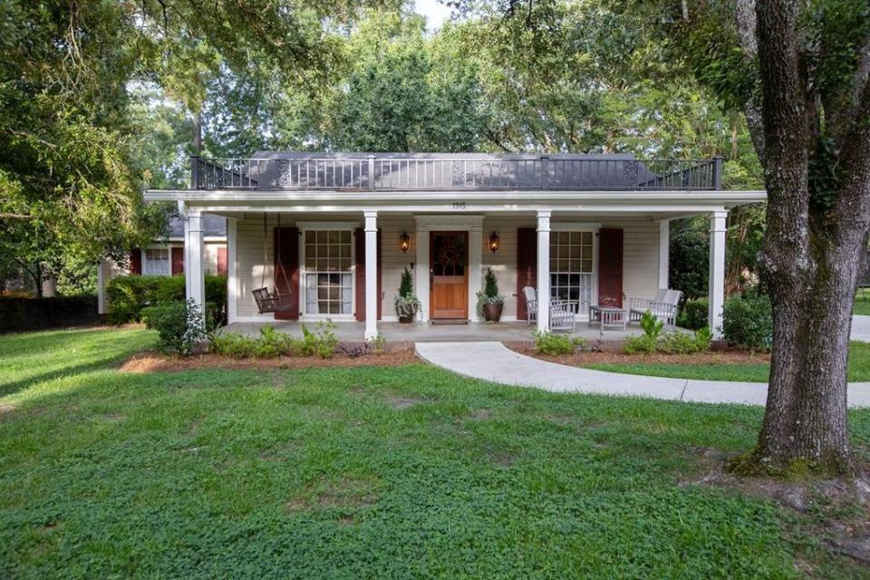 Beautifully Renovated Kollar House in Laurel, Mississippi, from HGTV's Home Town Listed for $229,000