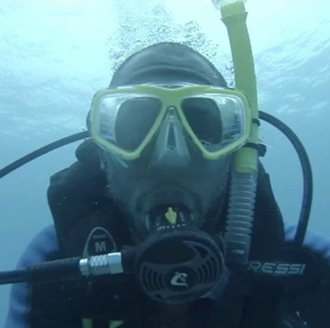 Darrell Elcock, Certified Diver with Advanced Certification