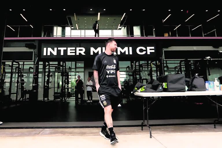 Messi durante un entrenamiento de la Selección, en el club Inter de Miami