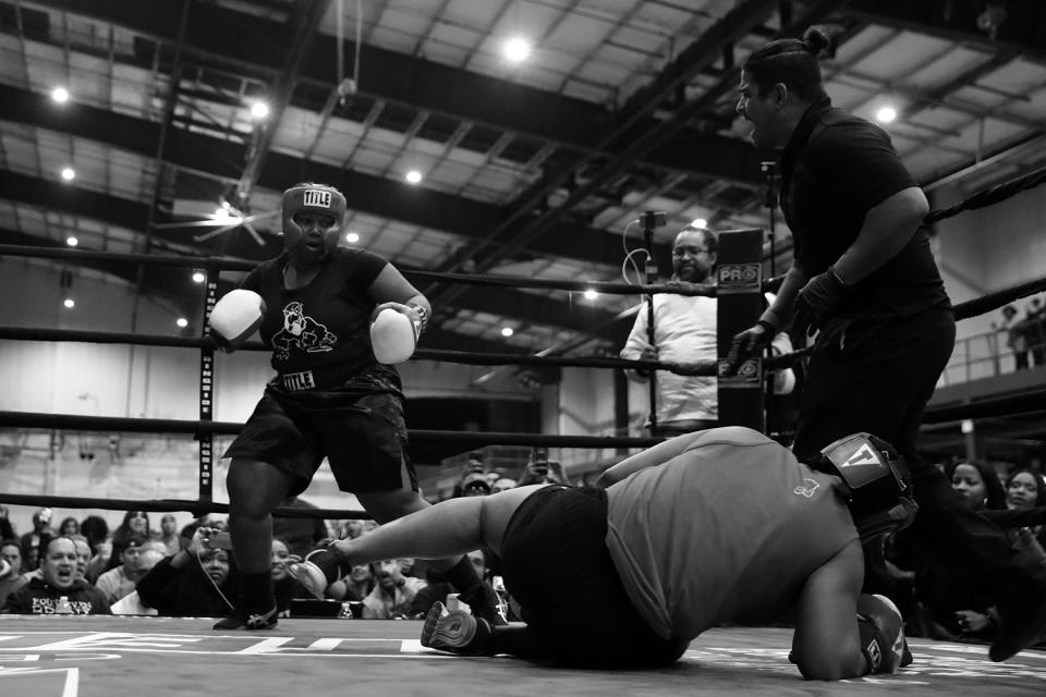 NYPD settles disputes in the boxing ring in the ‘Bronx Tough Turkey Tussle’