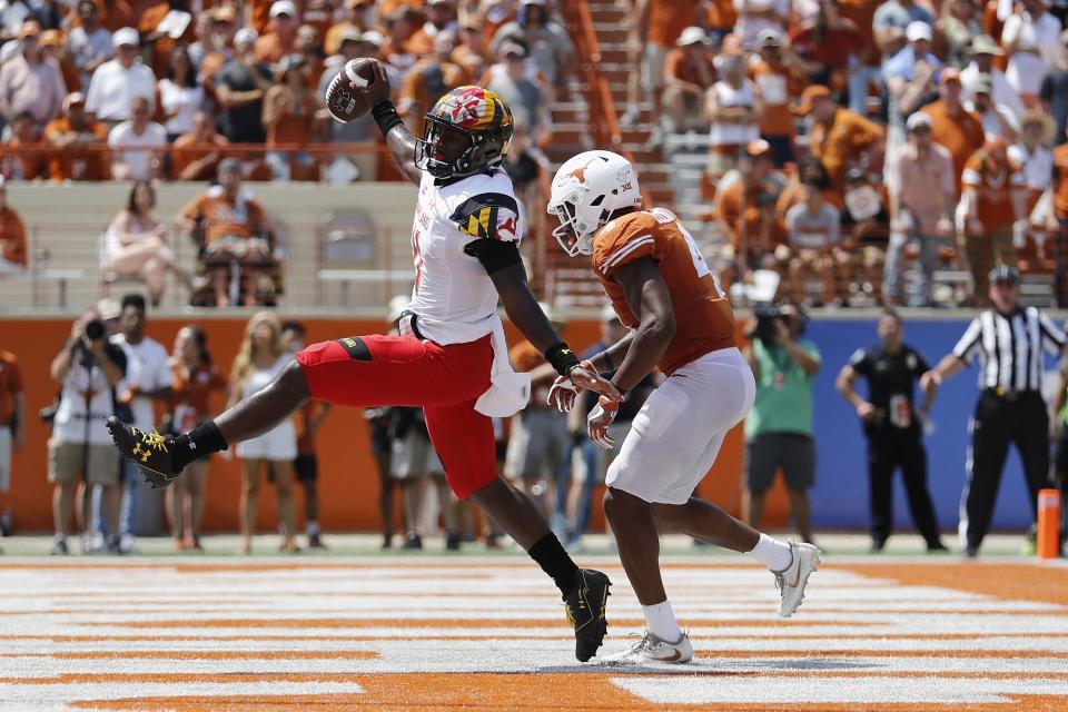 AUSTIN, TX – SEPTEMBER 02: Kasim Hill #11 of the Maryland Terrapins rushes for a touchdown past DeShon Elliott #4 of the Texas Longhorns in the fourth quarter at Darrell K Royal-Texas Memorial Stadium on September 2, 2017 in Austin, Texas. (Photo by Tim Warner/Getty Images)