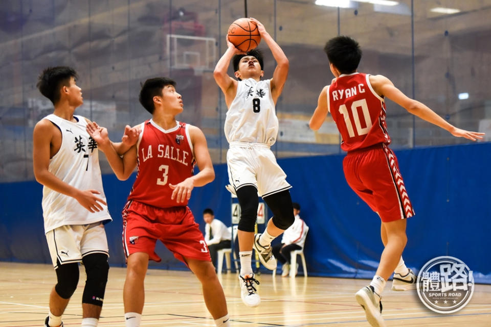 Zhong Zihao scored 16 points