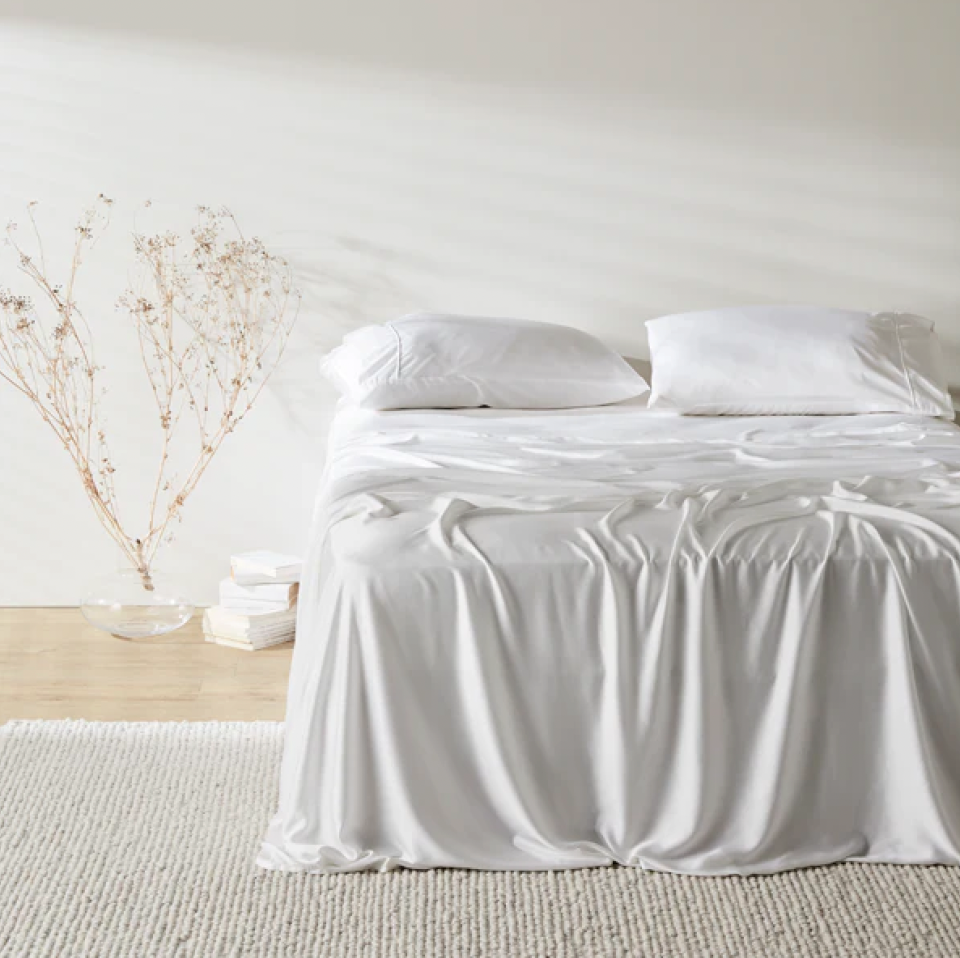 Restless Nights? Cooling Bamboo Sheets Might Be the Answer