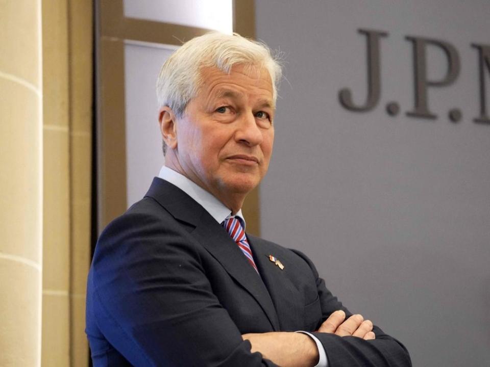  JP Morgan CEO Jamie Dimon says interest rates could reach seven per cent in the U.S.