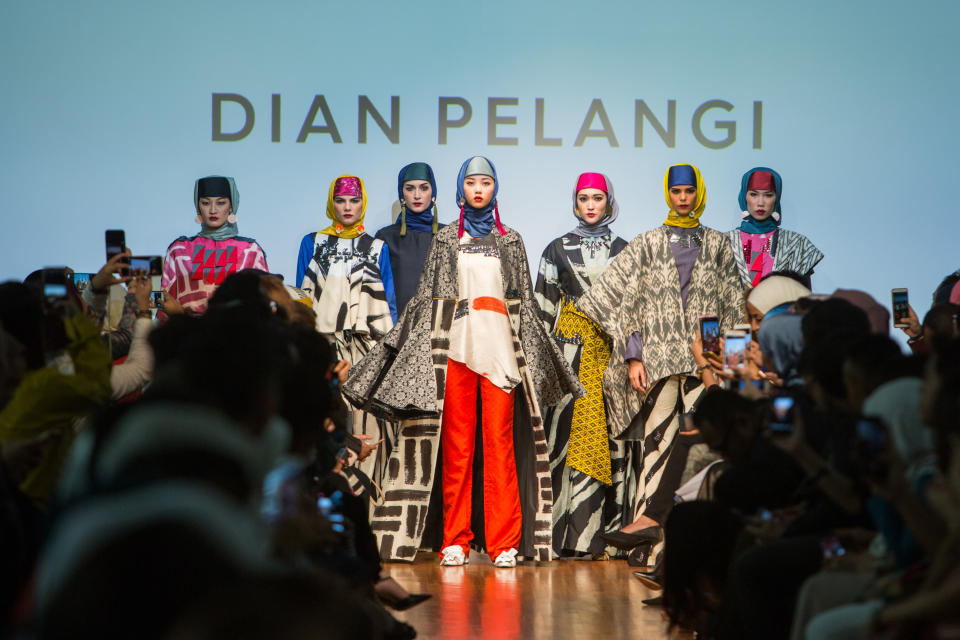 PHOTOS: Modest fashion debuts at Singapore Fashion Week