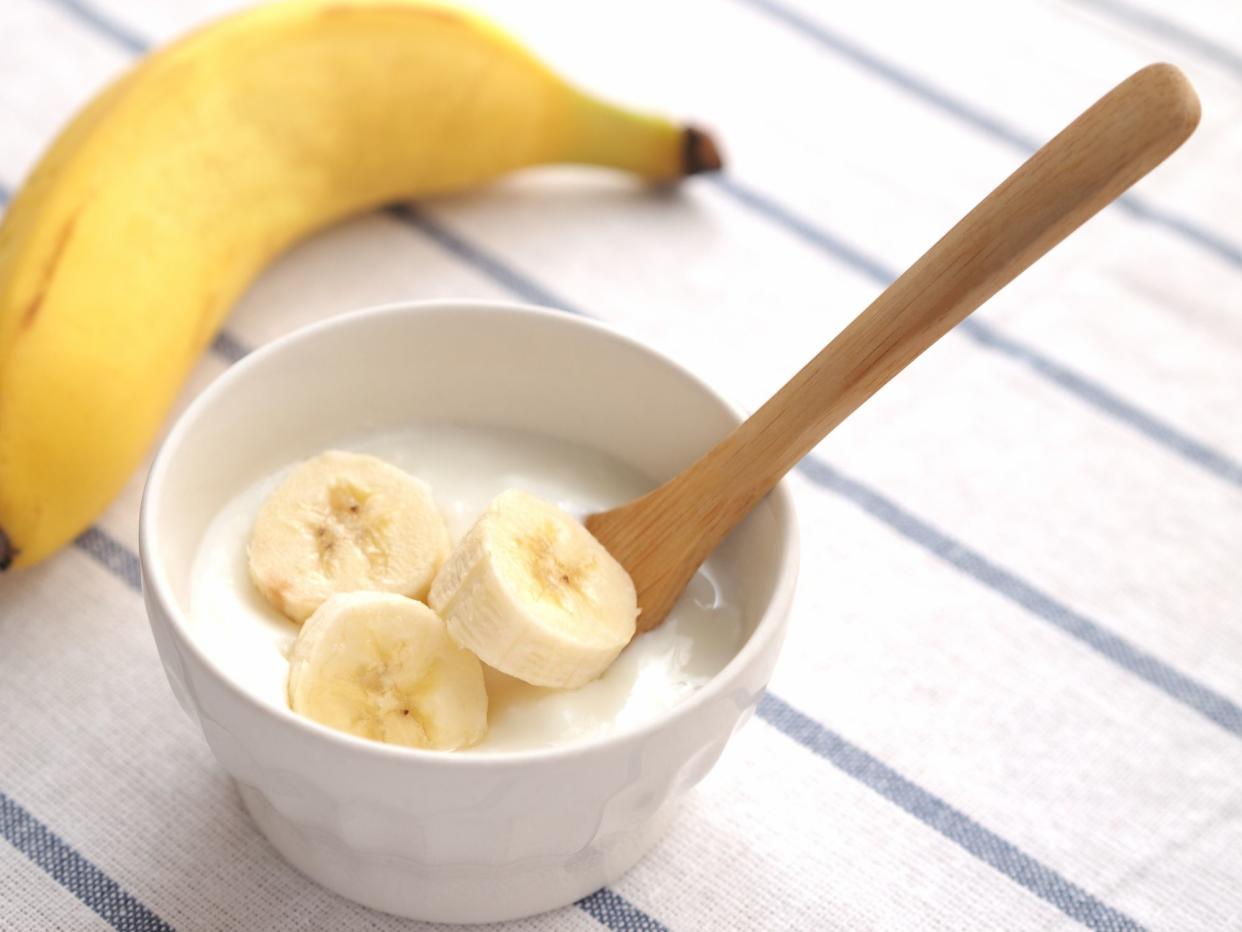 yogurt and banana