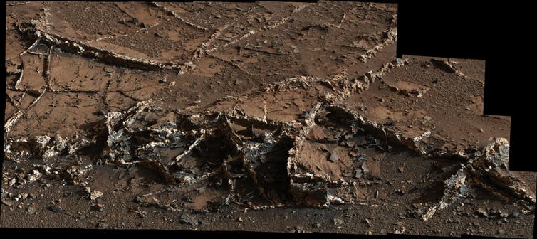 <span>Mineral veins on Mars seen by Curiosity.</span><span><span>NASA/JPL-Caltech/MSSS</span></span>