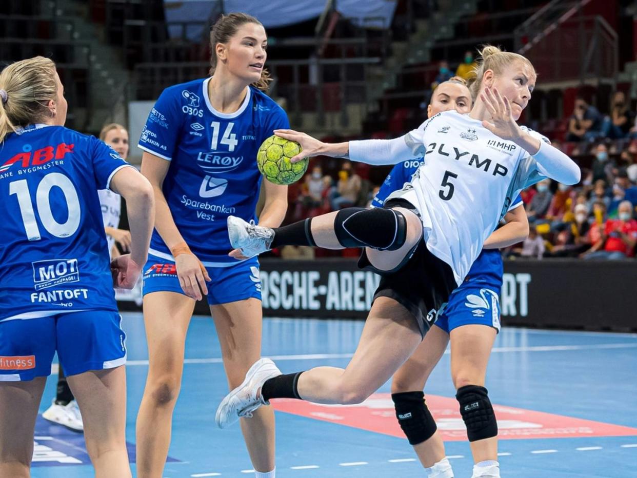 Nationalspielerin Lauenroth bleibt in Bietigheim