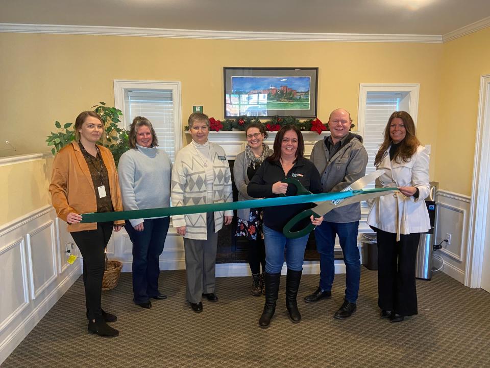 Snapology of Dover held a ribbon cutting ceremony after joining the Dover Chamber of Commerce. From left, Kerstyn Flack (Bank of NH), Abby Sykas-Karoutas (Wyskiel, Boc, Tillinghast & Bolduc P.A.), Margaret Joyce (GDCC President), Melissa Launder (GDCC), Mia Iacovelli (Snapology of Dover), Shawn Olsten (Townsquare Media), Melissa Lesniak (Keller Williams Realty).