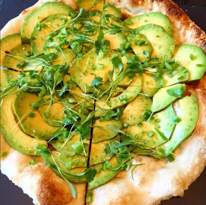 AVOCADOPIZZA