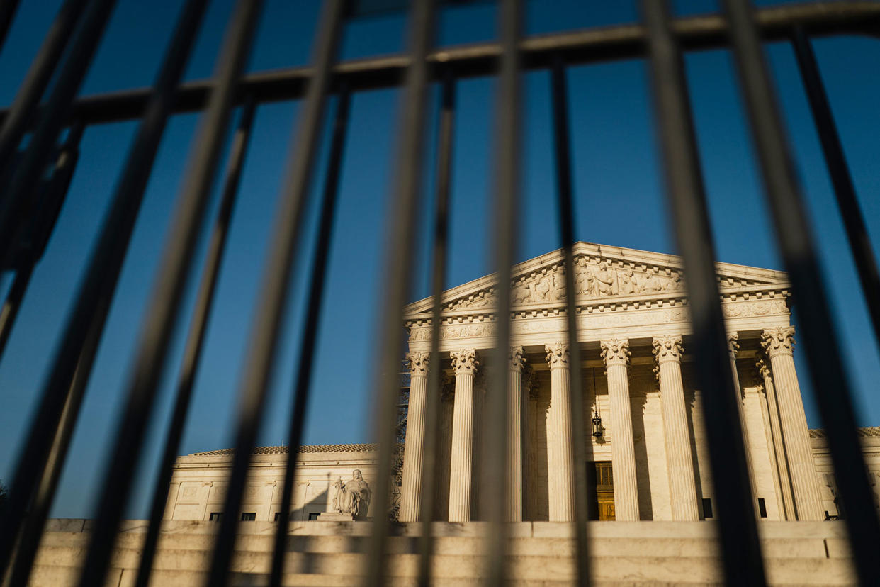 US Supreme Court Kent Nishimura / Los Angeles Times via Getty Images