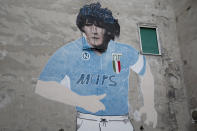 Uno dei tanti murales dedicati a Diego Armando Maradona dalla sua amata Napoli. (Photo by Vincenzo Izzo/LightRocket via Getty Images)