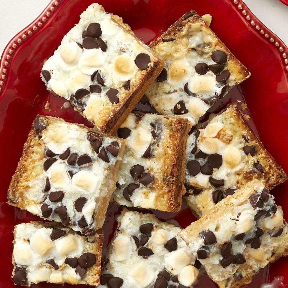 Chocolate-Marshmallow Cookie Bars