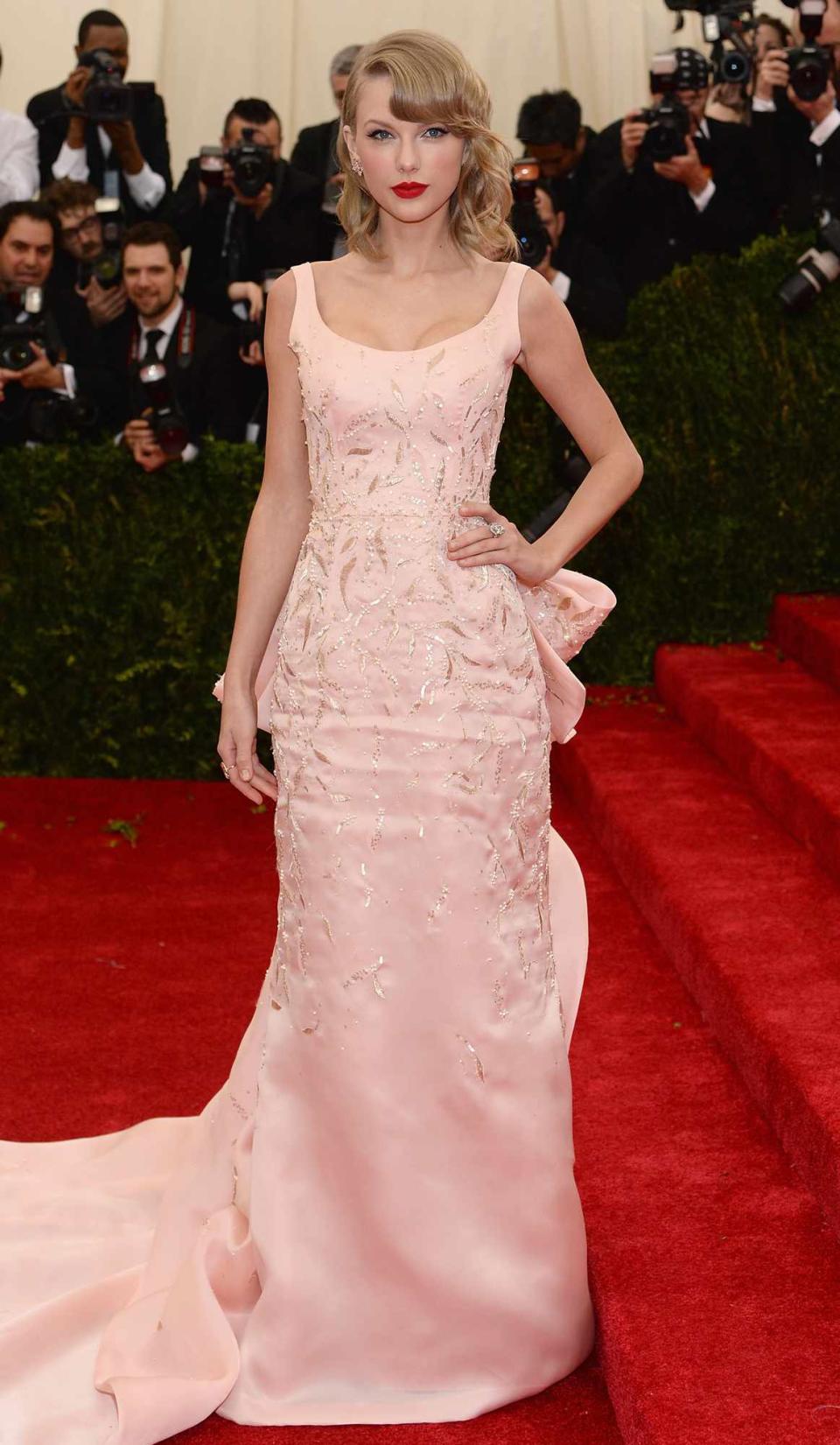 Taylor Swift attends the "Charles James: Beyond Fashion" Costume Institute Gala at the Metropolitan Museum of Art on May 5, 2014 in New York City