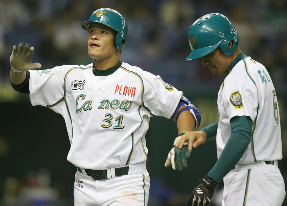 「台灣鋒砲」陳金鋒對林智勝的第一印象就是很皮。(Photo credit should read TORU YAMANAKA/AFP via Getty Images)