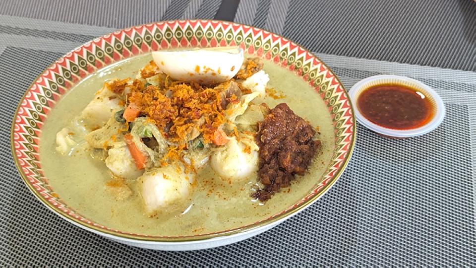 Lontong Kuah Lodeh can make for a meal all on its own.