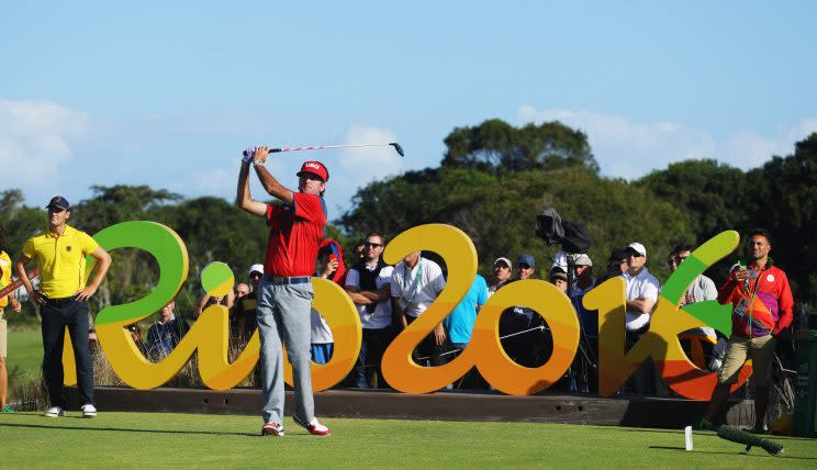 Bubba Watson posing in the third round of the 2016 men's Olympic golf tournament. (Getty Images)