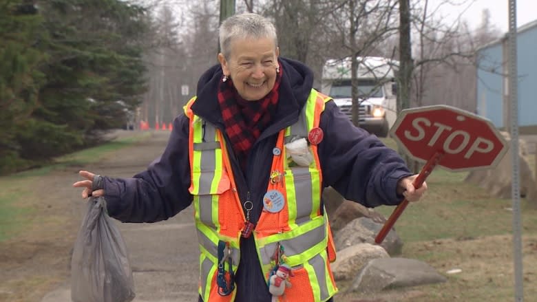 'What would I do without it?': St. Stephen crossing guard celebrates 30 years on the job