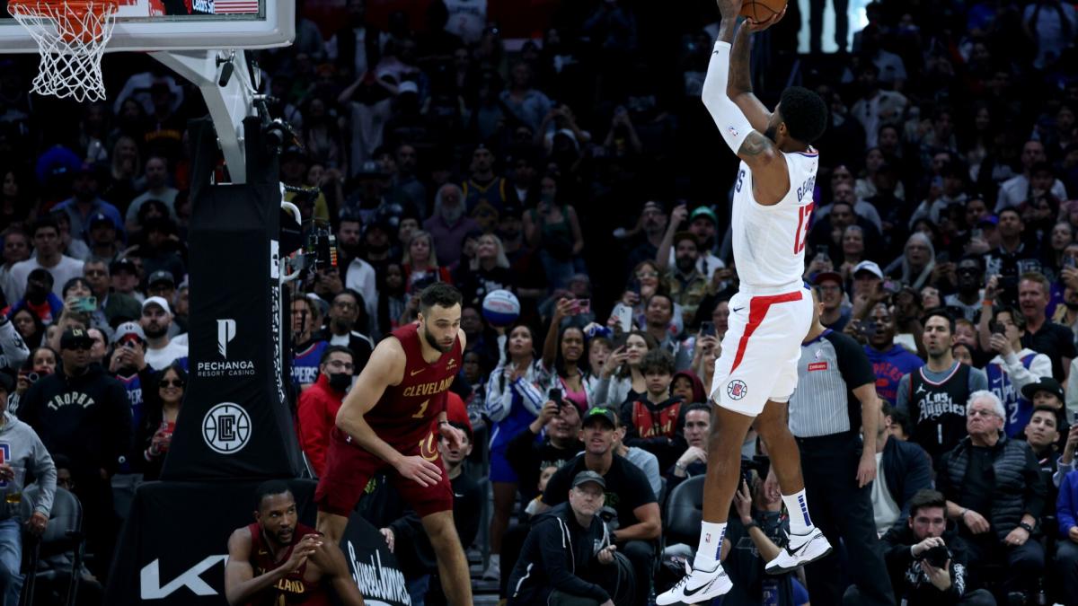 Paul George hits game-winning shot and game-saving block as Clippers defeat Cavaliers