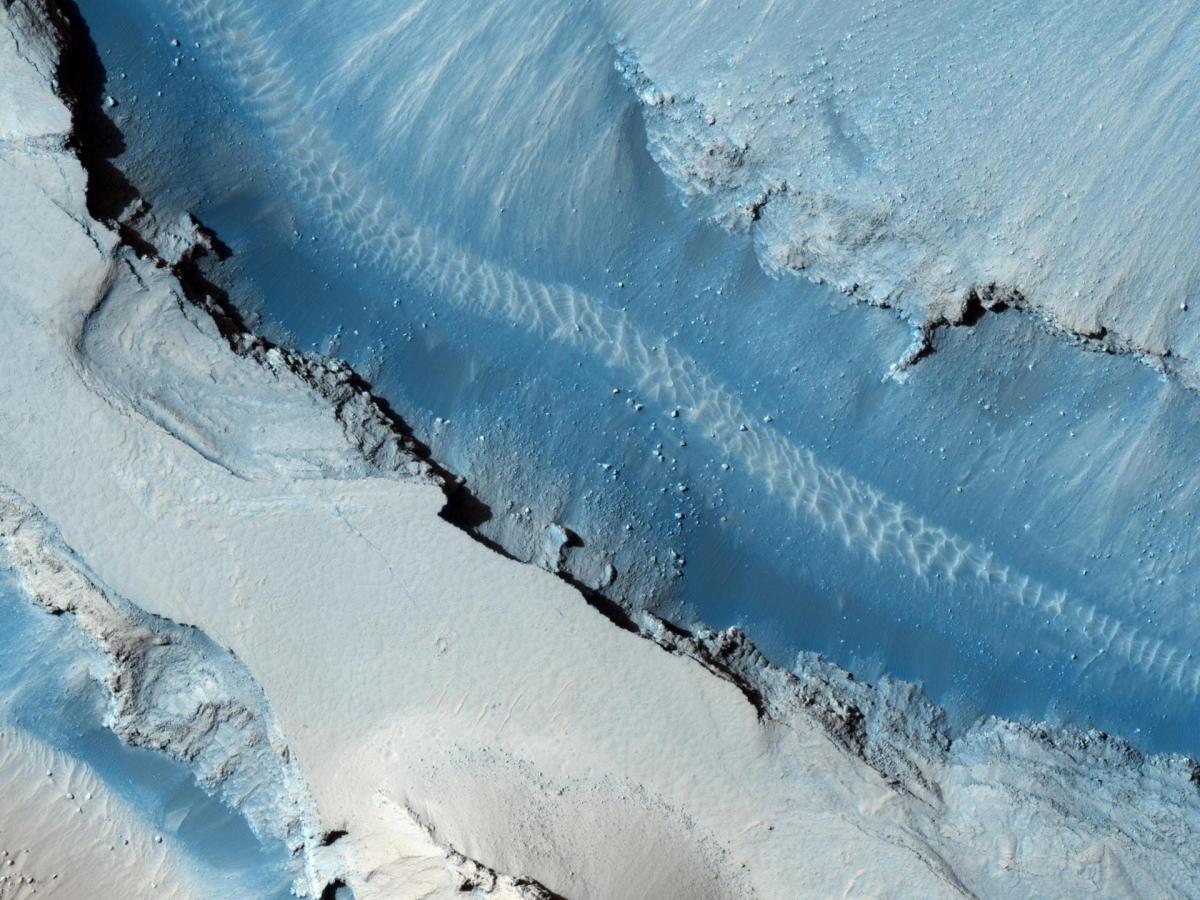 Mars may have molten lava, scientists discover from quakes detected by NASA's Insight lander
