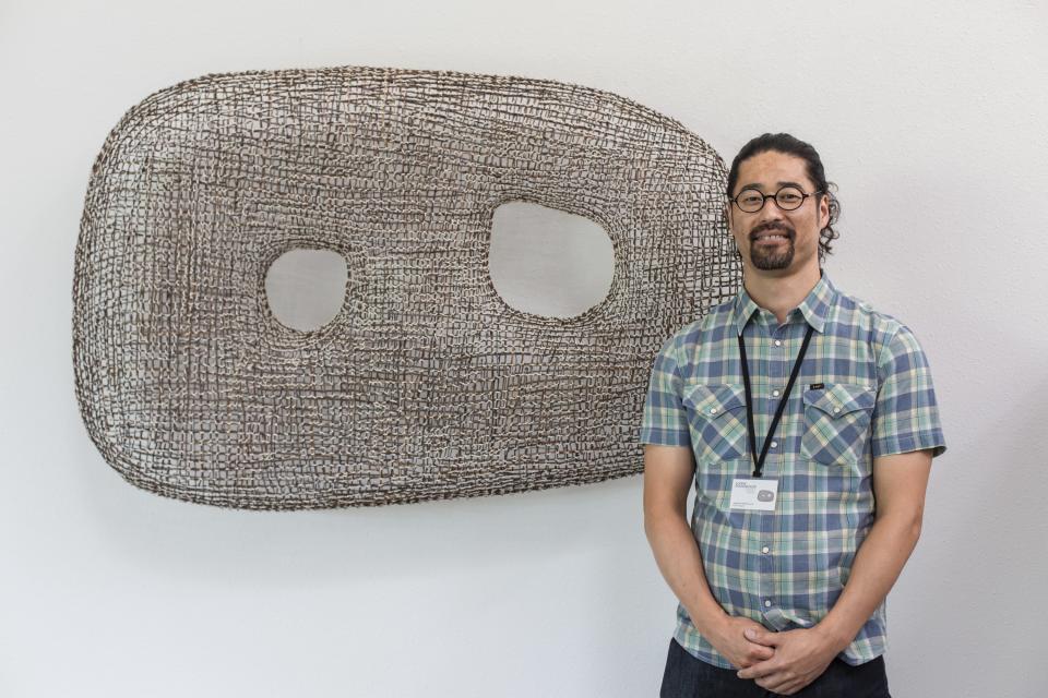 <h1 class="title">Kazuhito Takadoi also received an honorary mention for his piece, <em>KADO (Angle)</em>.</h1><cite class="credit">Photo: Courtesy of Loewe</cite>