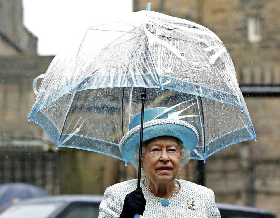 <p>Once again, the Queen sports a well-matched umbrella during a visit to Lancaster Castle.<br></p>