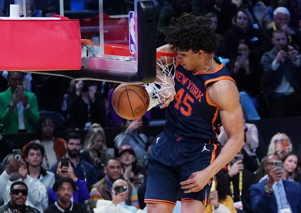 Dunk Contest: New York Knicks center Jericho Sims dunks.