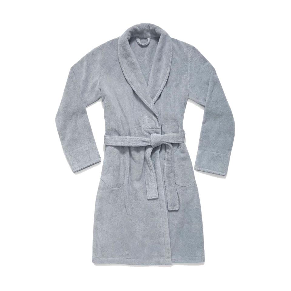 <p><a href="https://go.redirectingat.com?id=74968X1596630&url=https%3A%2F%2Fwww.brooklinen.com%2Fproducts%2Fsuper-plush-robe%3Fvariant%3D15415412129882&sref=https%3A%2F%2Fwww.bestproducts.com%2Fbeauty%2Fg120%2Fgifts-for-girlfriend%2F" rel="nofollow noopener" target="_blank" data-ylk="slk:Shop Now;elm:context_link;itc:0;sec:content-canvas" class="link ">Shop Now</a></p><p>Super-Plush Robe</p><p>brooklinen.com</p><p>$99.00</p>