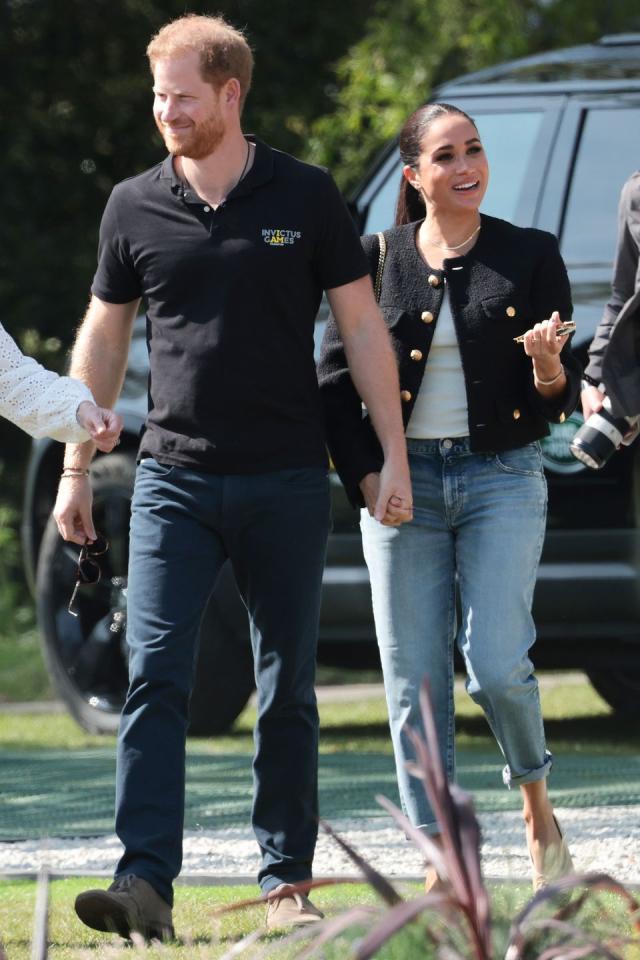 Meghan Markle Sports Chanel Flats at Invictus Games With Prince Harry –  Footwear News