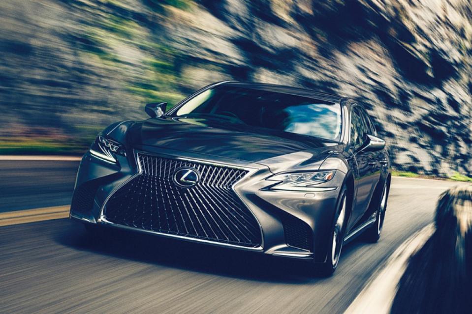 lexus-ls-gsf